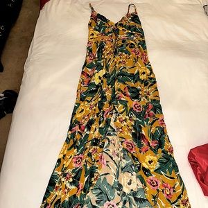 Spaghetti strap spring side slit dress